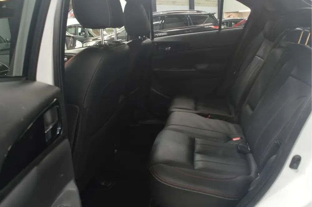 Mitsubishi Eclipse Cross 1.5 DI-T Intense S // LEDER // STOE uit 2019, foto 8