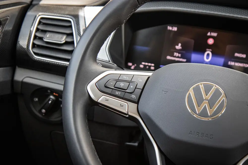 Volkswagen T-Cross 1.0 TSI 95pk Life Edition | Voorstoelen V uit 2025, foto 19
