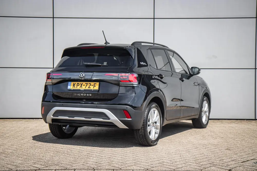 Volkswagen T-Cross 1.0 TSI 95pk Life Edition | Voorstoelen V uit 2025, foto 2