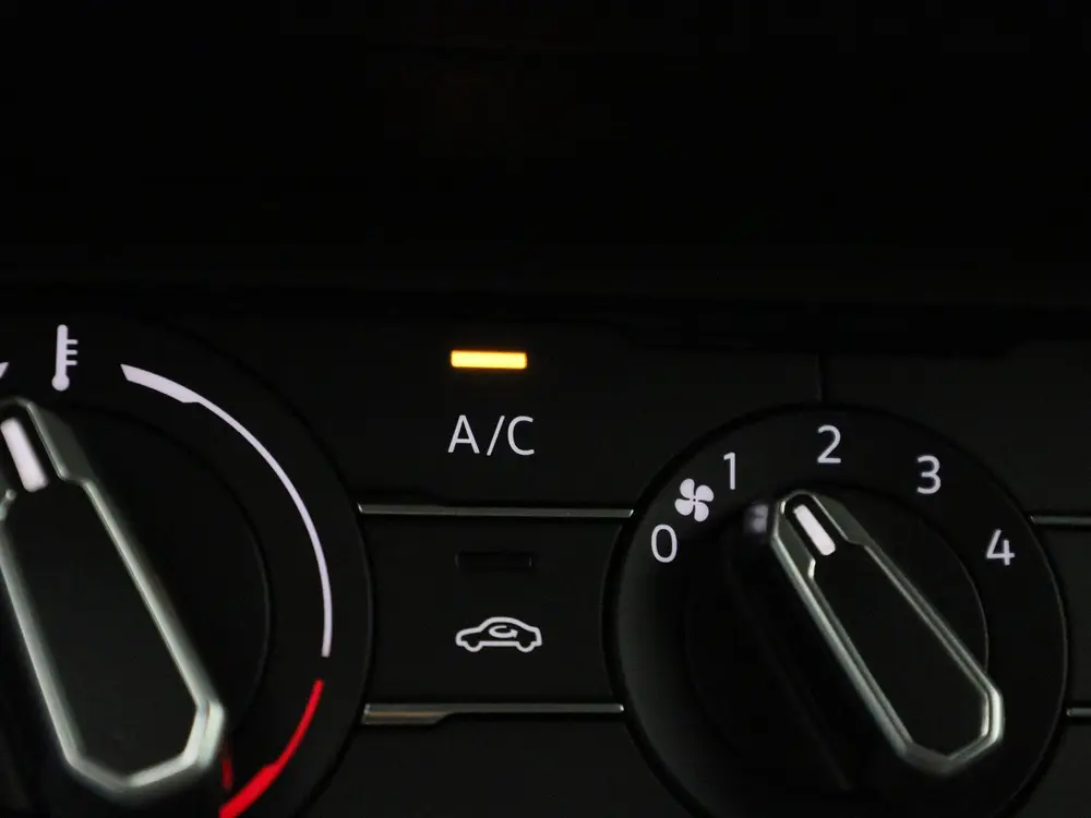 Volkswagen Polo 1.0 TSI Life Edition 95 PK | EM | Navigatie uit 2025, foto 19