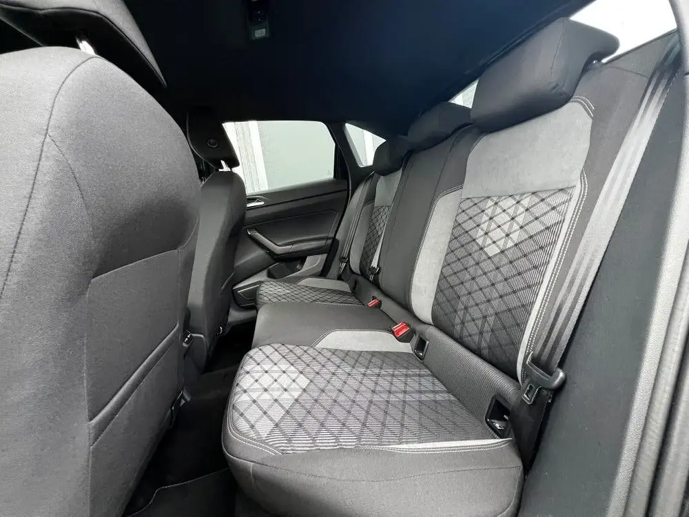 Volkswagen Taigo 1.5TSI 150pk DSG R-Line Black Style | ACC | uit 2023, foto 6
