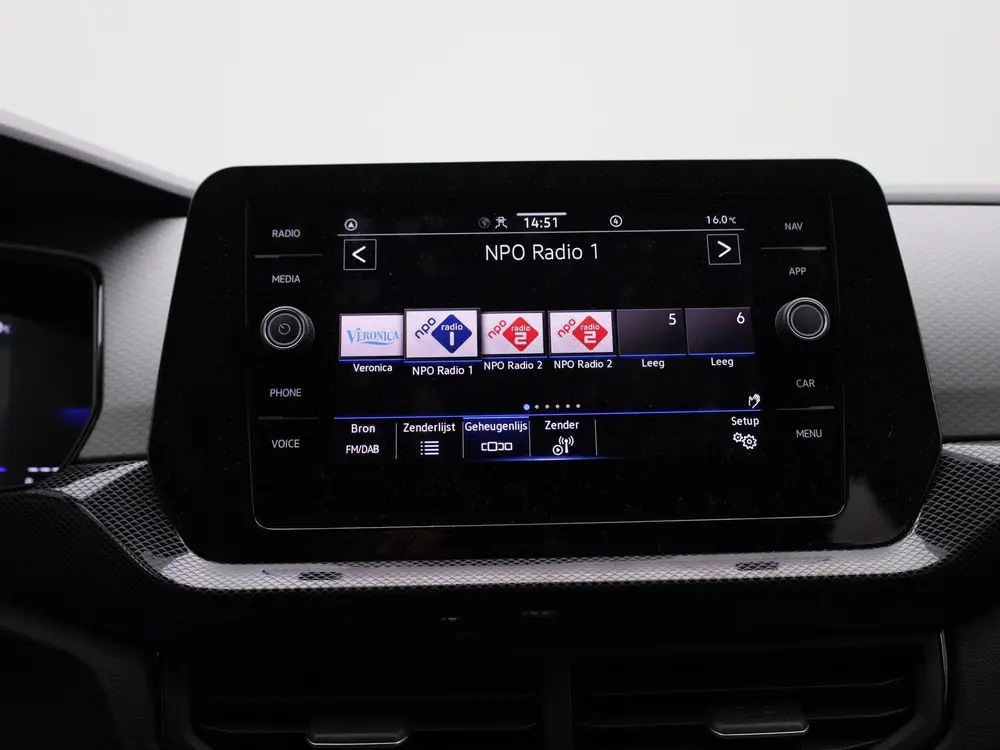 Volkswagen T-Cross 1.0 TSI Life Edition 116 PK | EM | Camera uit 2025, foto 16