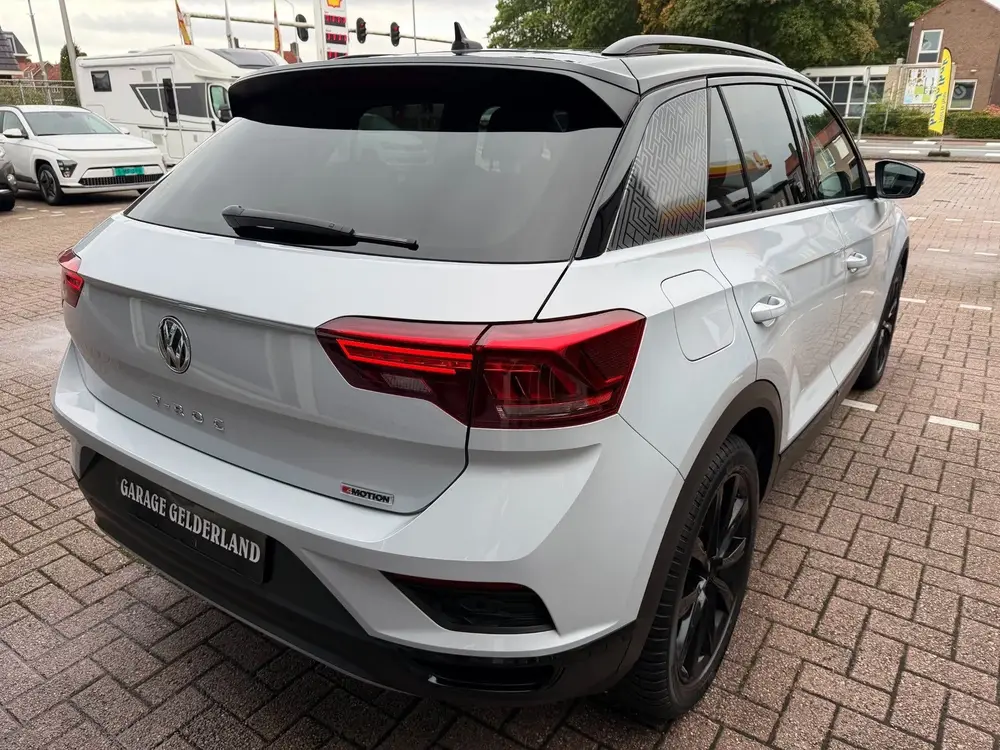 Volkswagen T-Roc 2.0 TSI 4Motion Sport | PANO | VIRTUAL-C. | uit 2021, foto 8