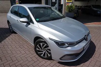 Volkswagen Golf 1.4I eHybrid Style Automaat (bj 2022) uit 2022