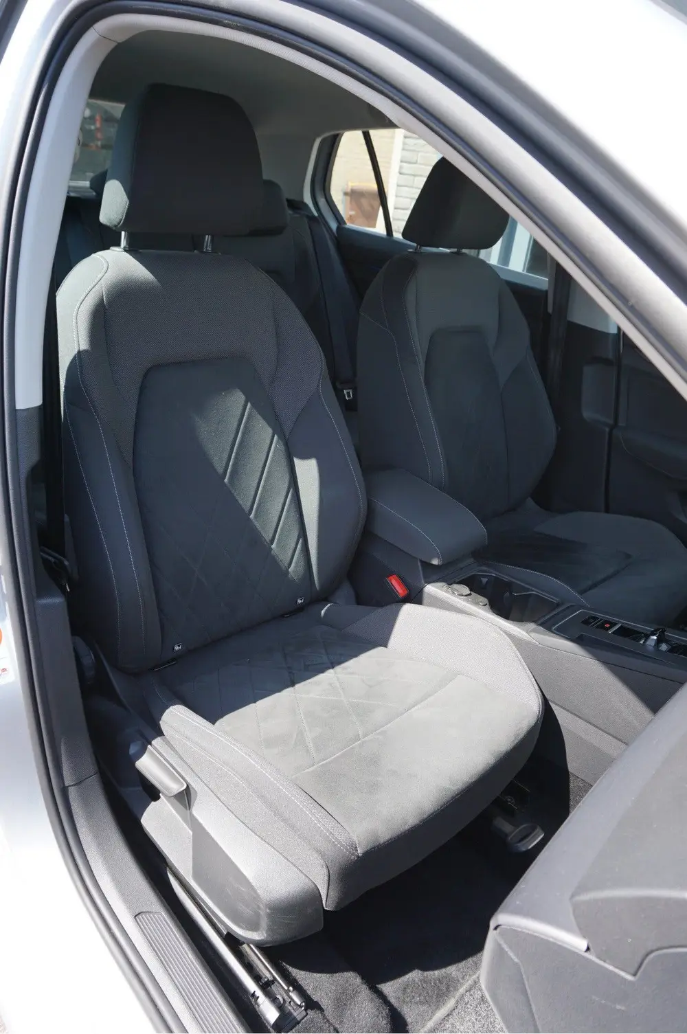 Volkswagen Golf 1.4I eHybrid Style Automaat (bj 2022) uit 2022, foto 17