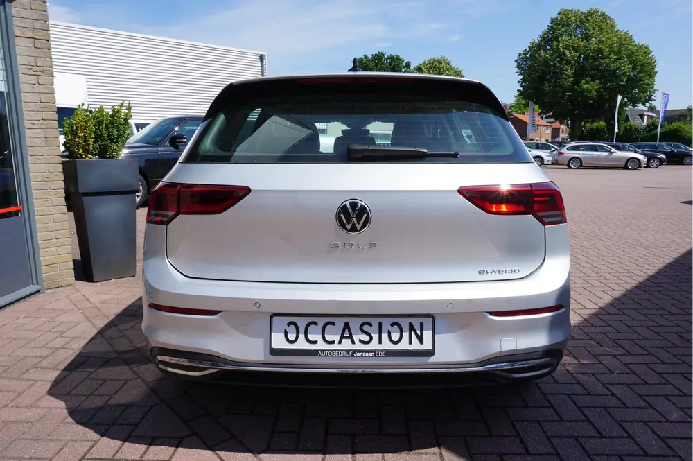 Volkswagen Golf 1.4I eHybrid Style Automaat (bj 2022) uit 2022, foto 9
