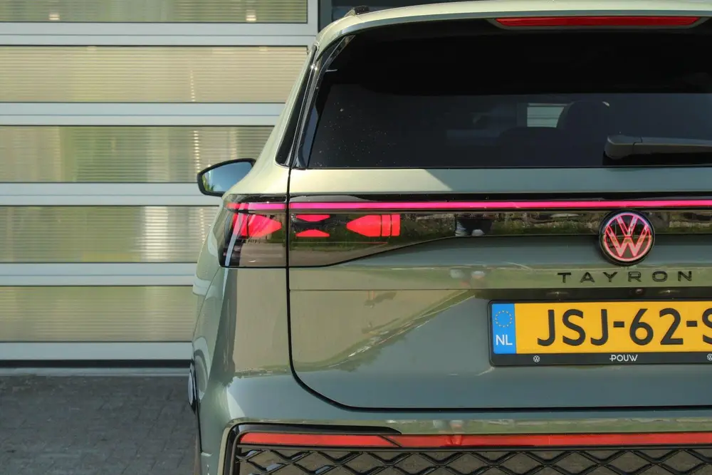 Volkswagen Tayron 1.5 eHybrid 204pk R-Line Edition | Panoram uit 2025, foto 10