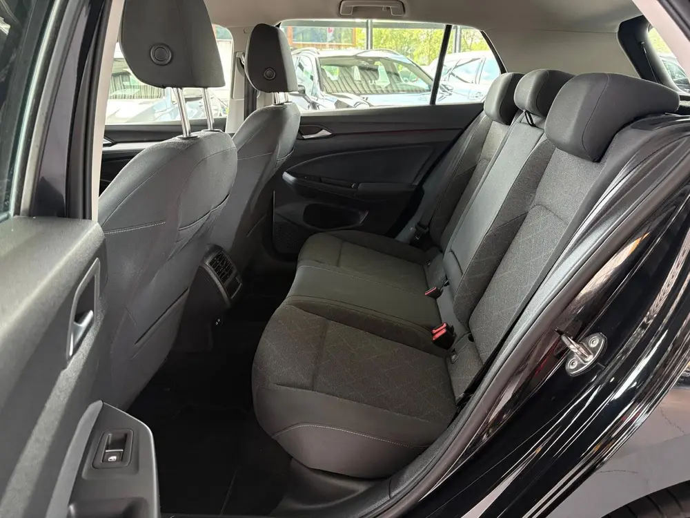Volkswagen Golf 1.0 eTSI Life | Automaat | Adaptive Cruise | uit 2021, foto 11