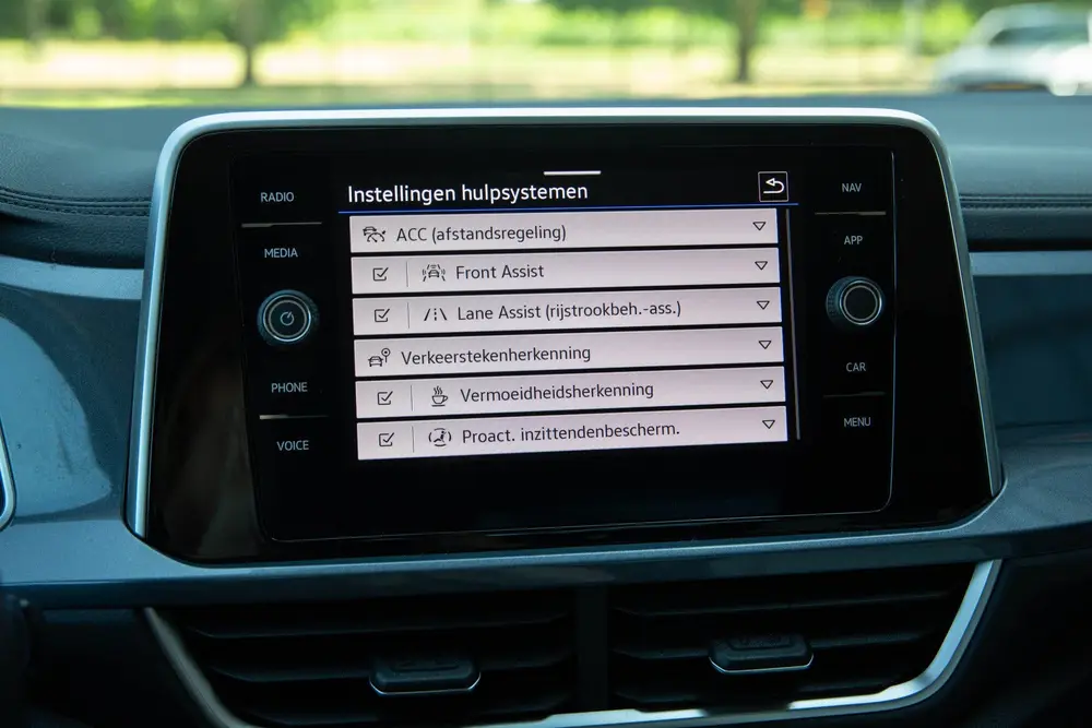 Volkswagen T-Roc 1.5 TSI Style , Achteruitrijcamera, Stoelve uit 2022, foto 16