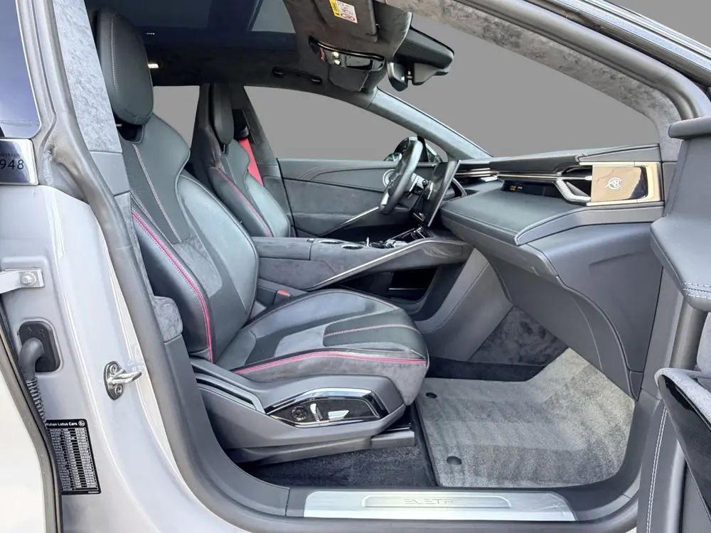 Lotus Eletre EDS 450+ 4WD 112 kWh SoH 98% | 22” | Lotus Ca uit 2024, foto 19
