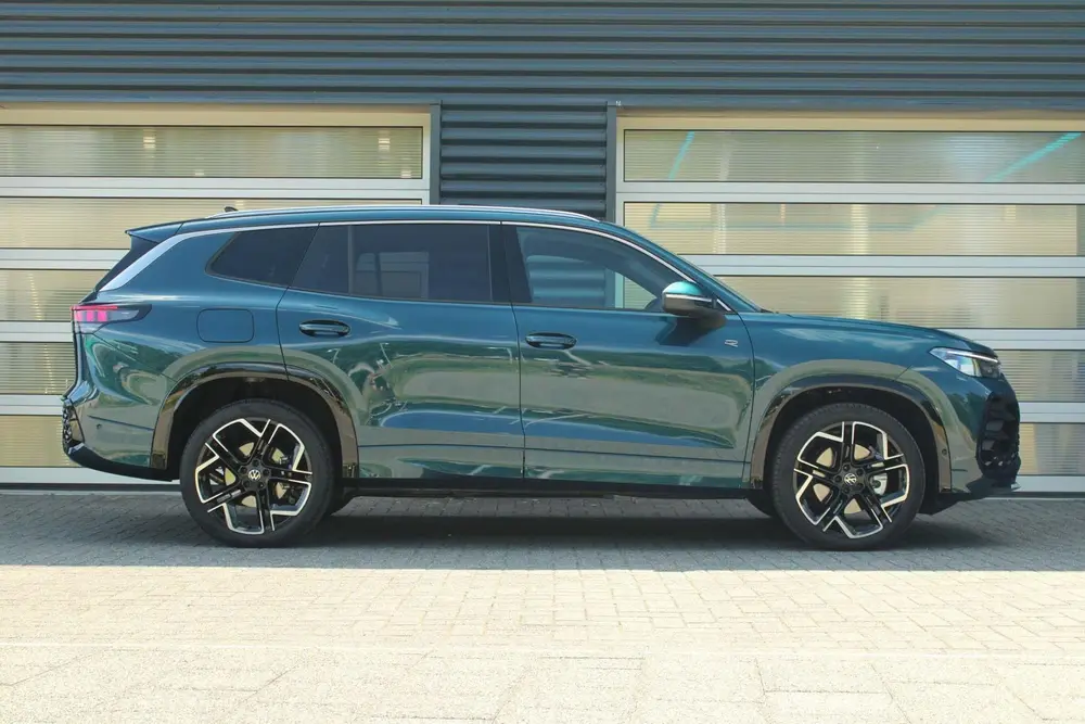 Volkswagen Tayron 1.5 eHybrid 204pk R-Line Edition | Panoram uit 2026, foto 3