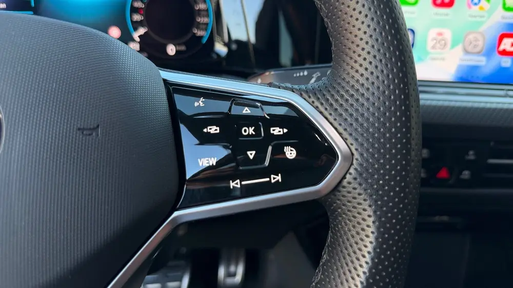 Volkswagen Golf 1.5 eTSI R-Line BusinessAutomaat,Carplay,Atl uit 2023, foto 14