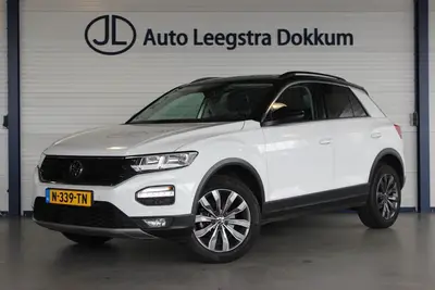 Volkswagen T-Roc 1.0 TSI Style Trekhaak | Two-Tone | Virtual uit 2021