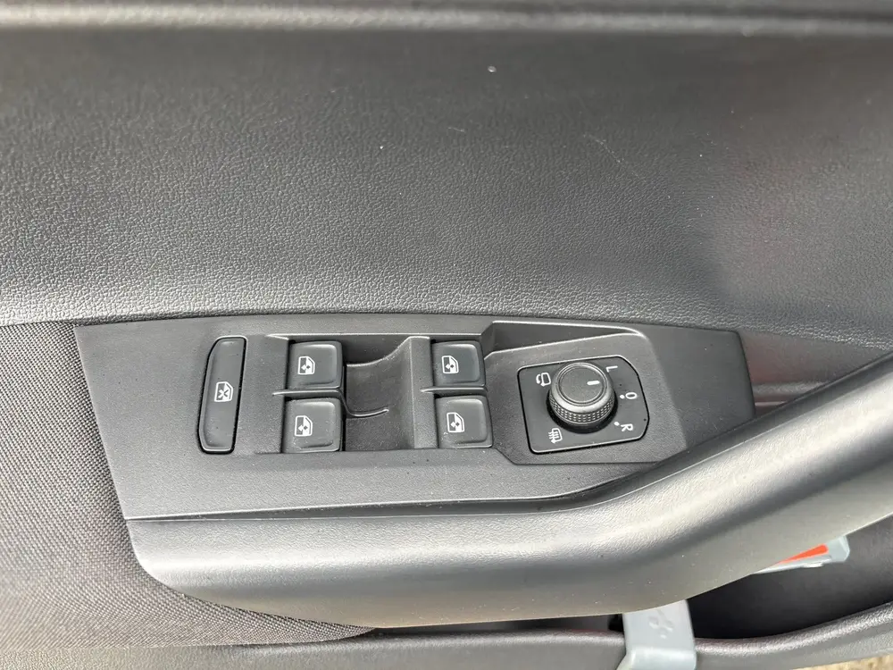 Volkswagen Polo 1.0 TSI Life Edition CARPLAY/ CAMERA/ KEYLES uit 2024, foto 10