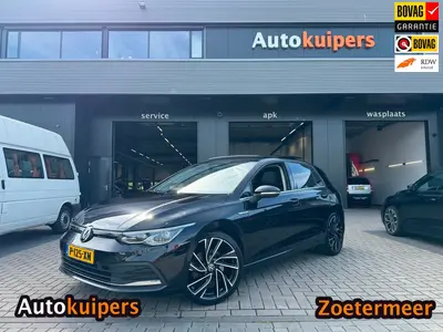 Volkswagen Golf 1.5 TSI Highline Business R | Met o.a. stoel uit 2020