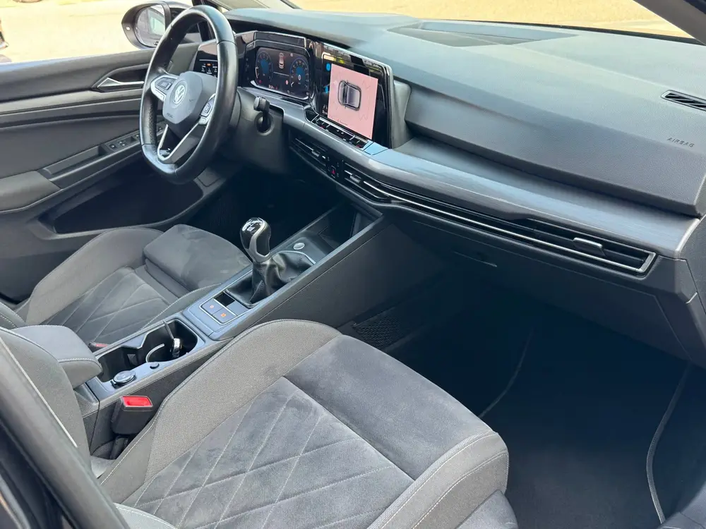 Volkswagen Golf 1.5 TSI Highline Business R | Met o.a. stoel uit 2020, foto 17