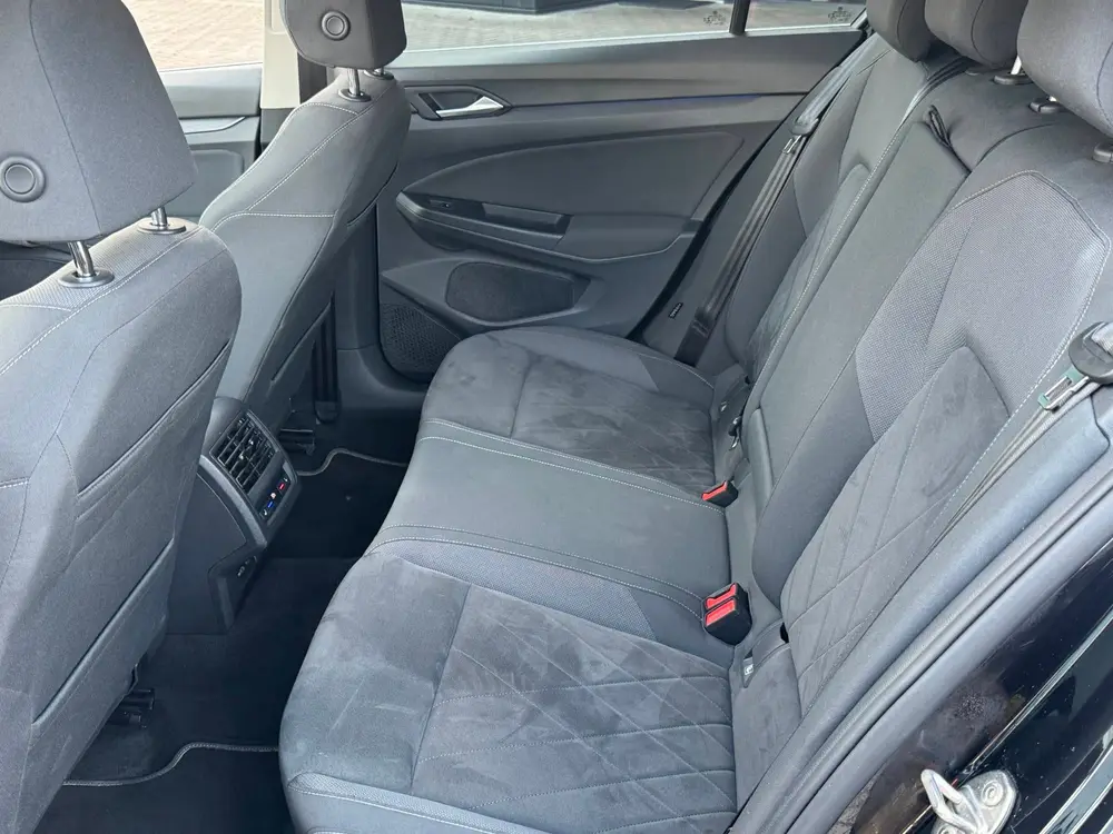 Volkswagen Golf 1.5 TSI Highline Business R | Met o.a. stoel uit 2020, foto 18