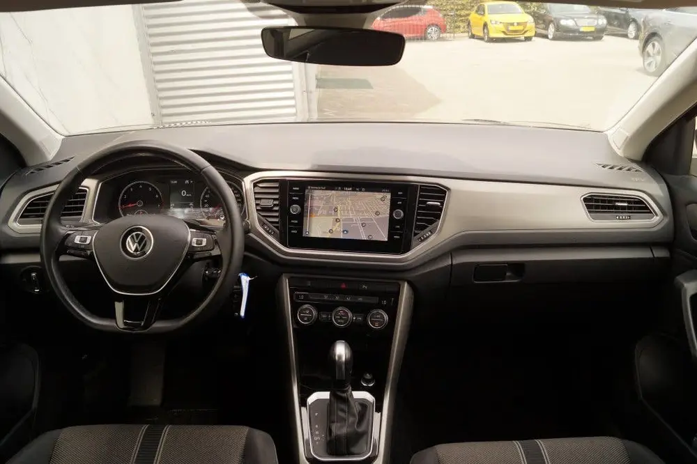 Volkswagen T-Roc 1.5 TSI 150pk DSG Style -NAVI-ECC-CAM-PDC uit 2021, foto 9