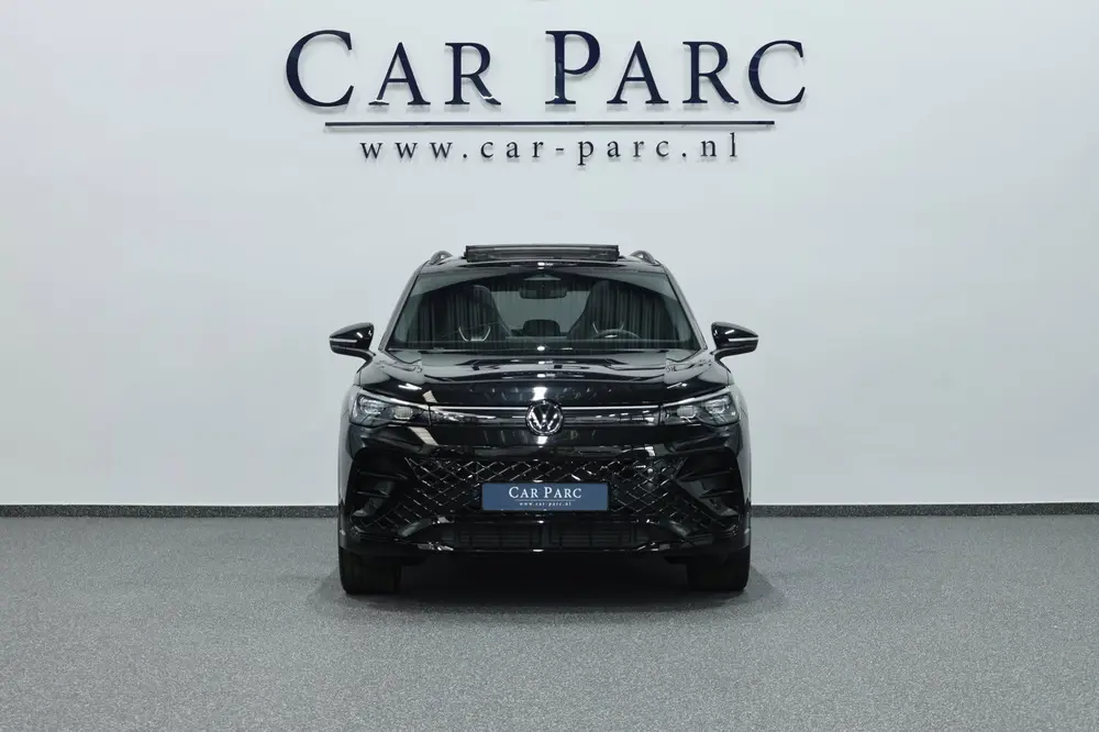 Volkswagen Tiguan 1.5 eTSI 3x R-Line IQ+LED/VIRTUAL/SFEER/PA uit 2025, foto 3