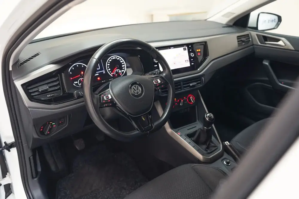 Volkswagen Polo 1.0 MPI Comfortline [ Navigatie Cruise Carpl uit 2021, foto 13