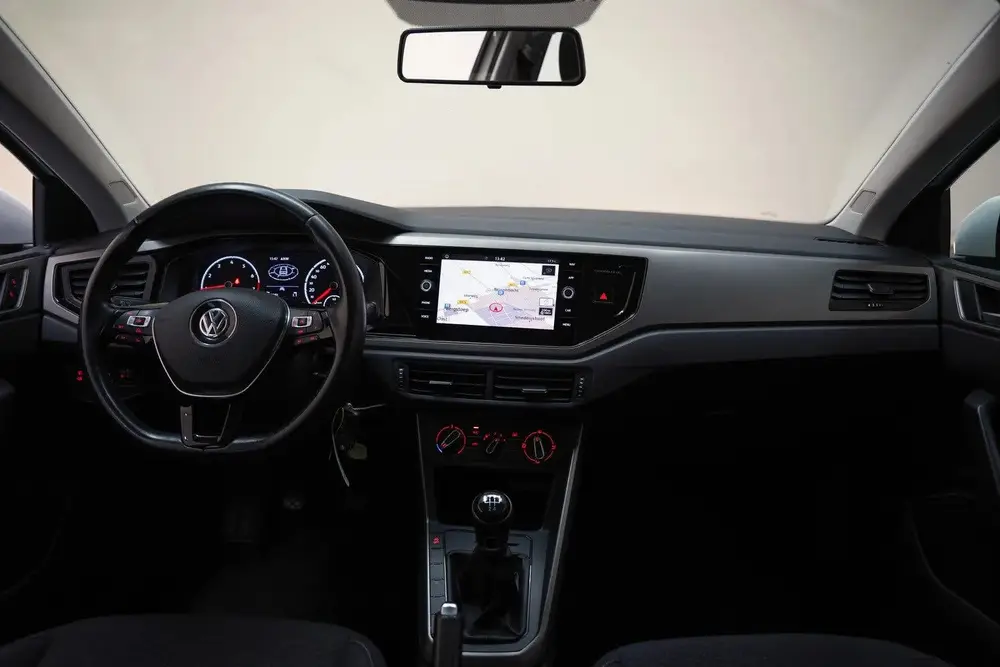 Volkswagen Polo 1.0 MPI Comfortline [ Navigatie Cruise Carpl uit 2021, foto 4