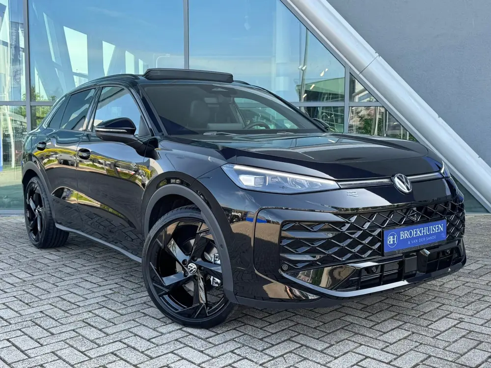 Volkswagen T-Roc 1.5 eTsi R-Line First Edition Black style H uit 2026, foto 3