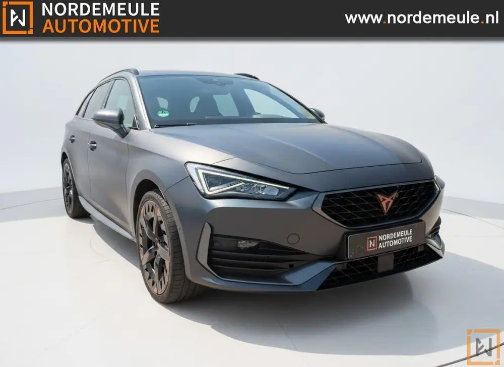 Cupra Leon 1.4 E-HYB VZ COPPER EDITION. ACC, M uit 2020