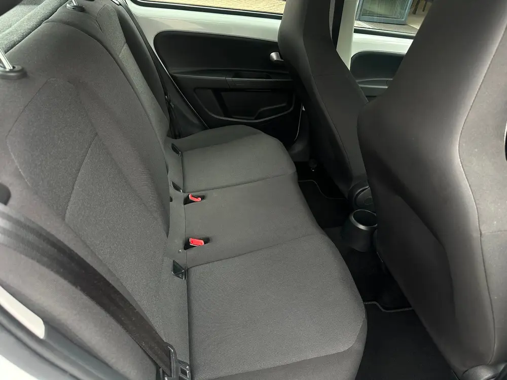 Volkswagen Up! 1.0/1STE EIG/AIRCO/5-DRS /NL-AUTO NAP! uit 2021, foto 12