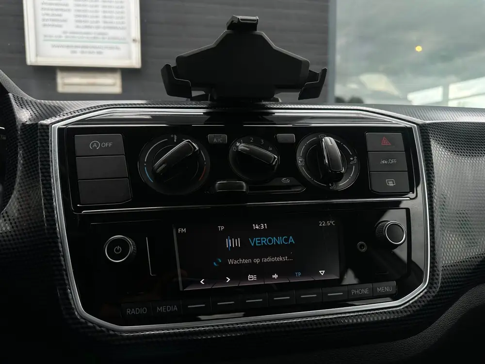 Volkswagen Up! 1.0/1STE EIG/AIRCO/5-DRS /NL-AUTO NAP! uit 2021, foto 18