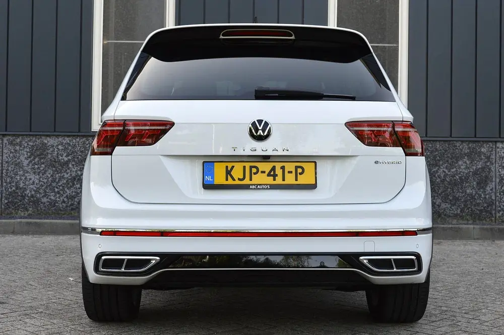 Volkswagen Tiguan 1.4 TSI eHybrid R-Line Business+ SOH 88% R uit 2022, foto 4