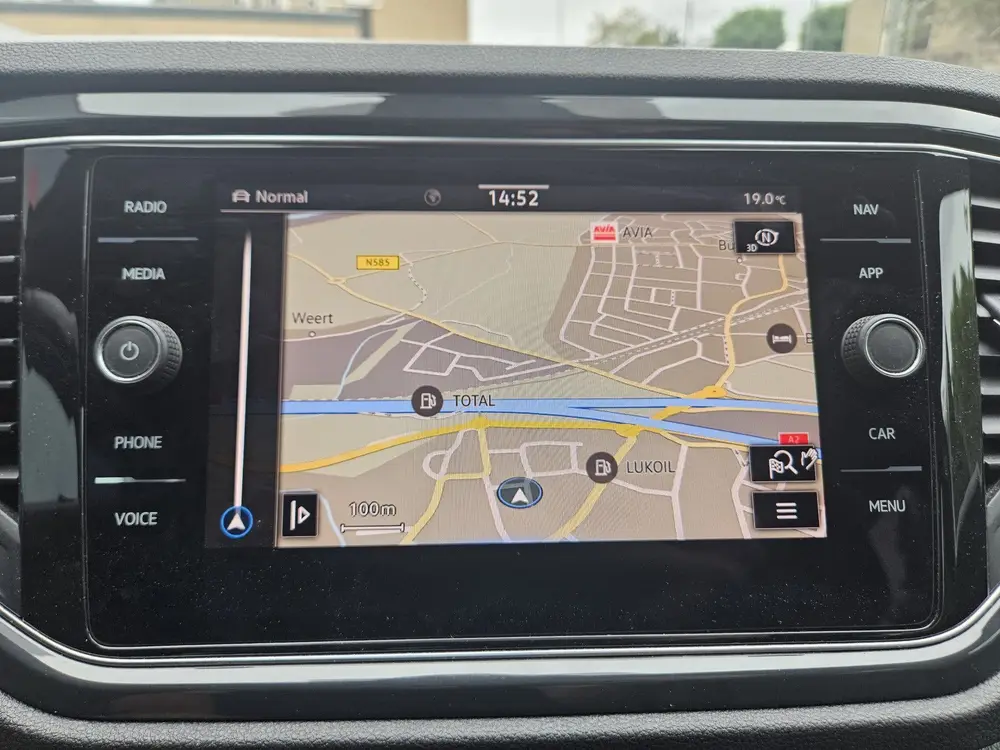 Volkswagen T-Roc 1.5 TSI Sport R-LINE NAVI PANODAK TEL LM PD uit 2020, foto 15
