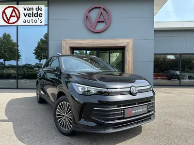 Volkswagen Tiguan 1.5 eTSI 150pk DSG GOAL | Trekhaak | 360 C uit 2025