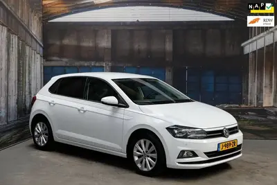 Volkswagen Polo 1.0 TSI Highline - Cruise - PDC - Nav - LMV uit 2020