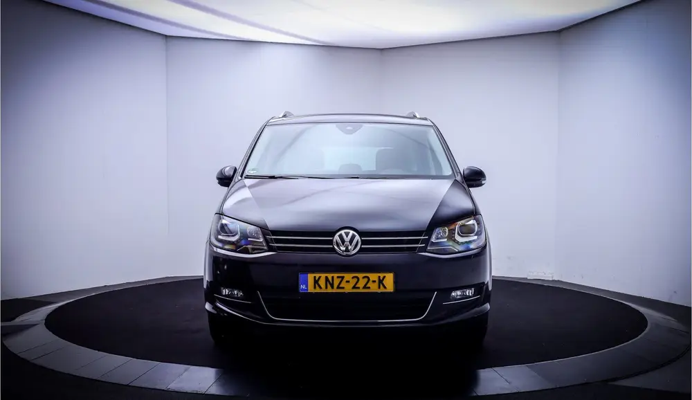 Volkswagen Sharan 1.4 TSI Dsg 7P HIGHLINE XENON | LEDER | AC uit 2019, foto 2