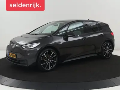 Volkswagen ID.3 | SOH 94.5% | Panoramadak | Stuur uit 2022
