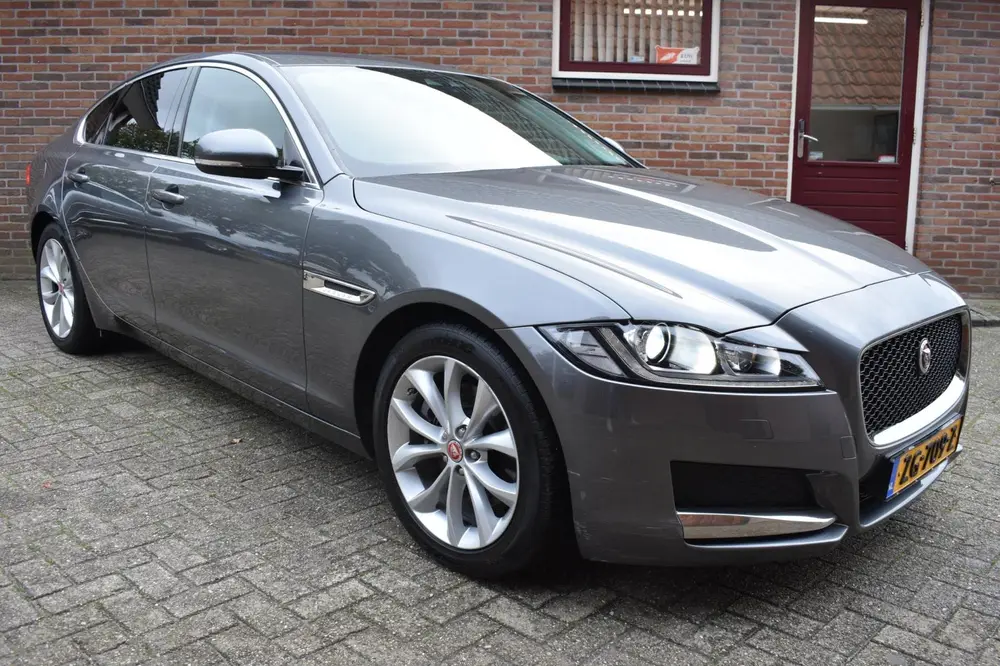 Jaguar XF 2.0d Prestige '19 Leder Xenon Clima NAvi Cruise uit 2019, foto 7