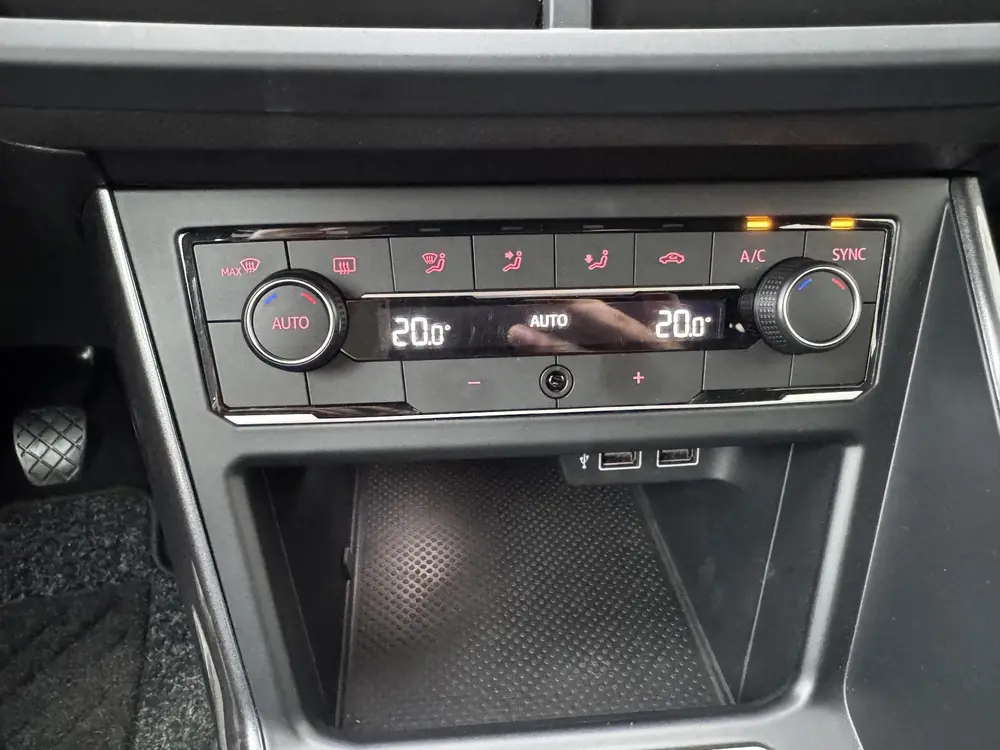 Volkswagen Polo 1.0 TSI Highline | Parkeersensoren | Navigat uit 2021, foto 12
