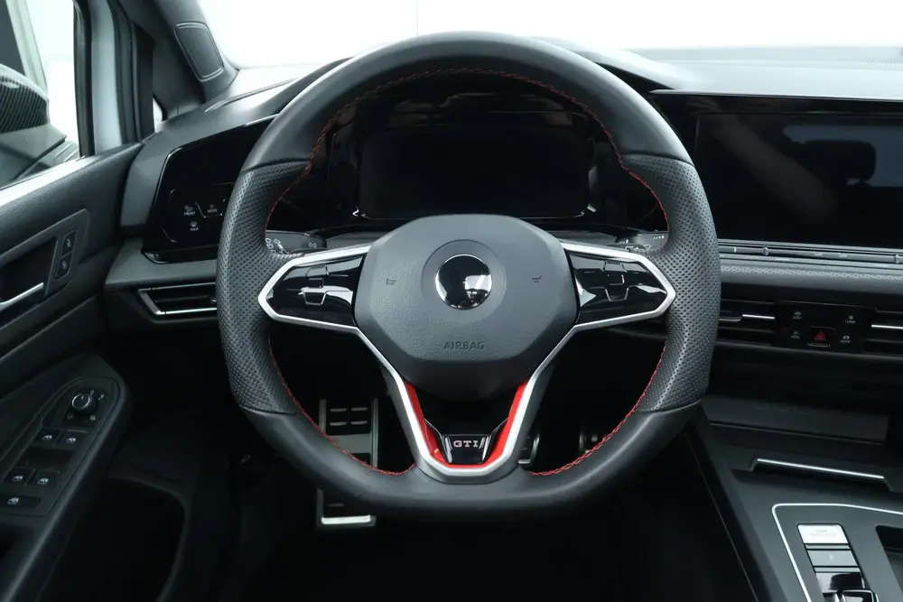 Volkswagen Golf 2.0 TSI GTI CLUBSPORT |PANO|CAMERA|CARPLAY|I uit 2022, foto 10