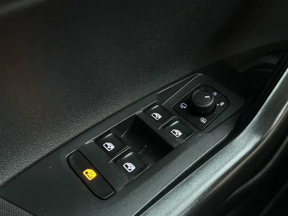 Volkswagen Taigo 1.0 TSI Life Business | 110 PK | Automaat | uit 2022, foto 13