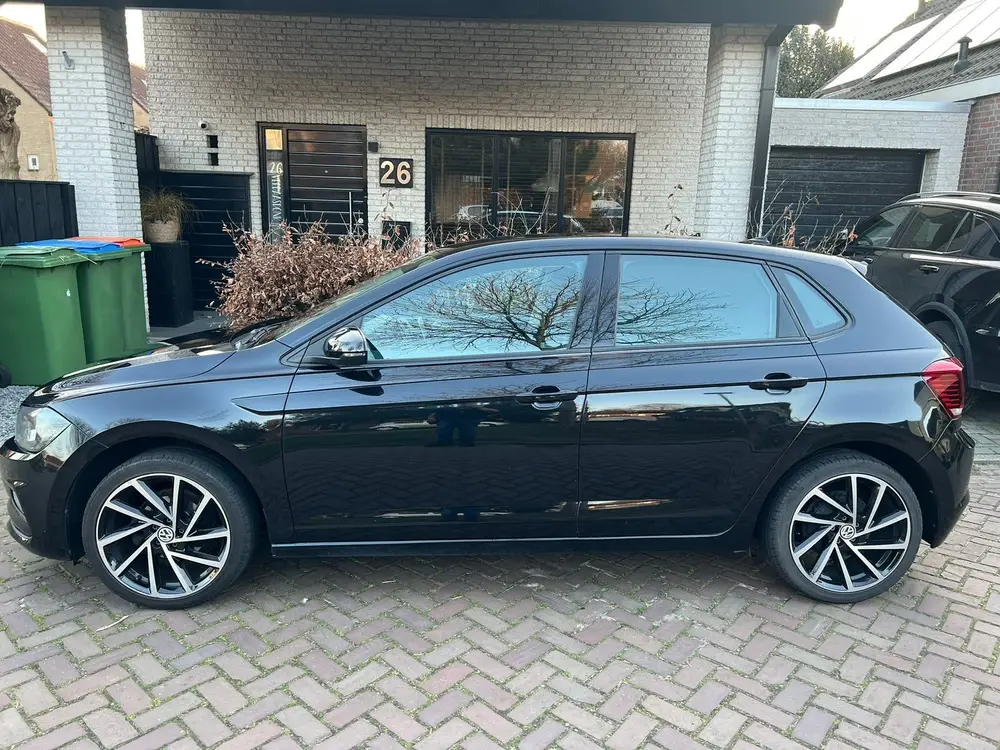 Volkswagen Polo 1.0 TSI 95pk 2019 Zwart uit 2019, foto 2