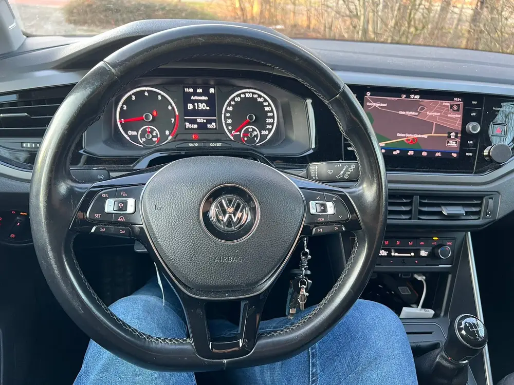 Volkswagen Polo 1.0 TSI 95pk 2019 Zwart uit 2019, foto 5