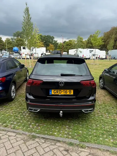 Volkswagen Tiguan 1.5 TSI ACT 150pk DSG 2021 Zwart uit 2021
