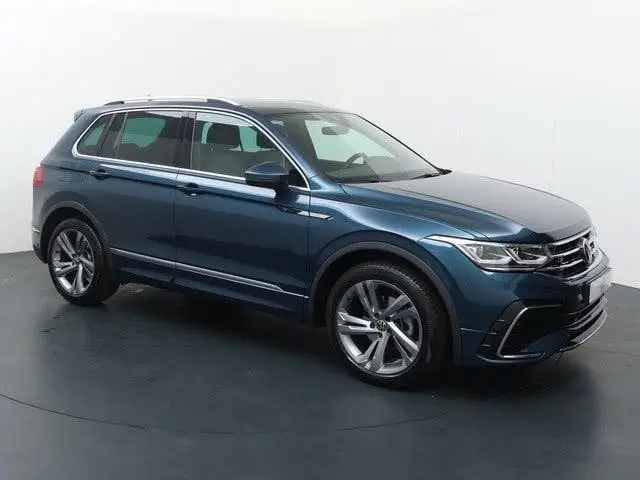 Volkswagen Tiguan VW Tiguan 1.5 TSI R-Line Business+ DSG 69.000 km Trekhaak uit 2021, foto 2