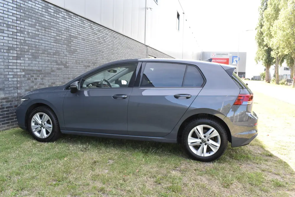 Volkswagen Golf 1.0 eTSI Life Business Automaat Navigatie/Ca uit 2021, foto 11