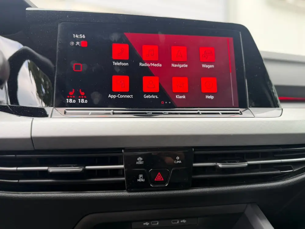 Volkswagen Golf 8 / 1.5eTSI / 7-DSG / 2023 / Automaat / uit 2023, foto 16