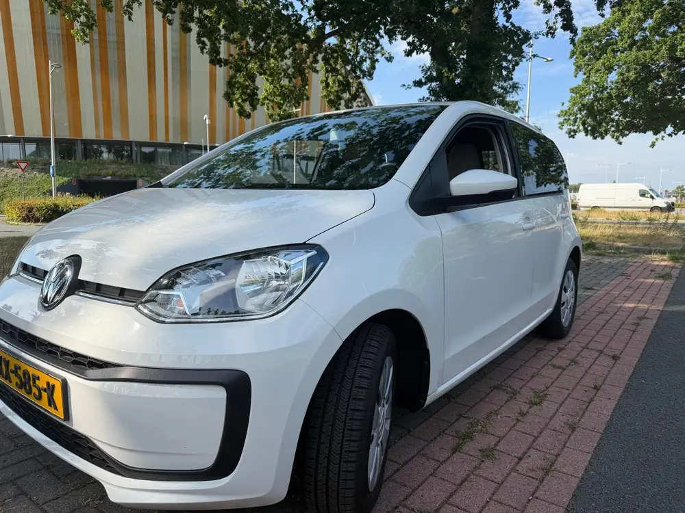 Volkswagen Up! 1.0 60PK 5D BMT 2019 Wit uit 2019, foto 3