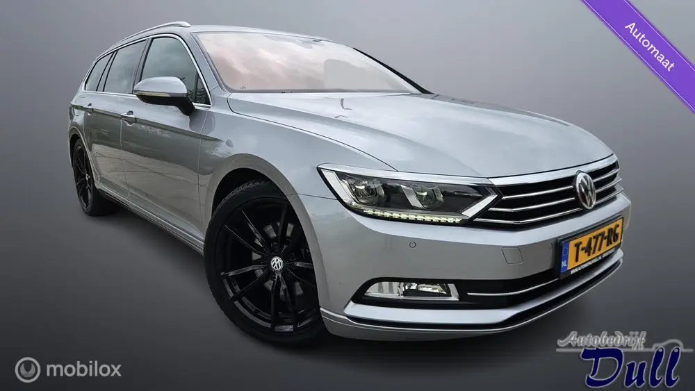Volkswagen Passat Variant 1.5 TSI DSG R-Line 67556km NAVI! uit 2019