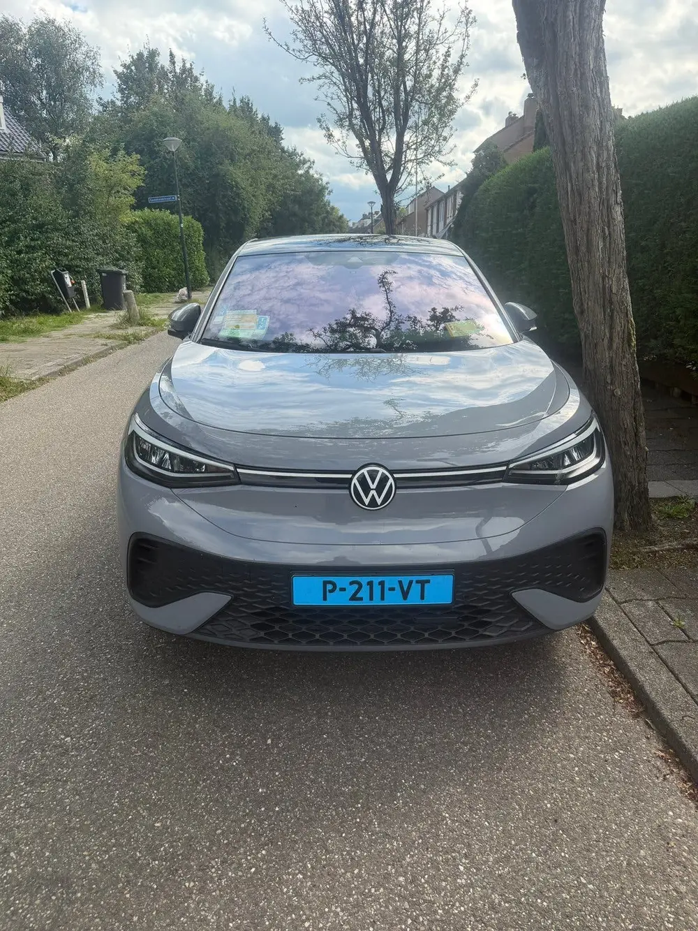 Volkswagen ID.5 Taxi Klaar SOH 93%,Volkswagen ID.5 77kWh 174pk 2022 Grijs uit 2022