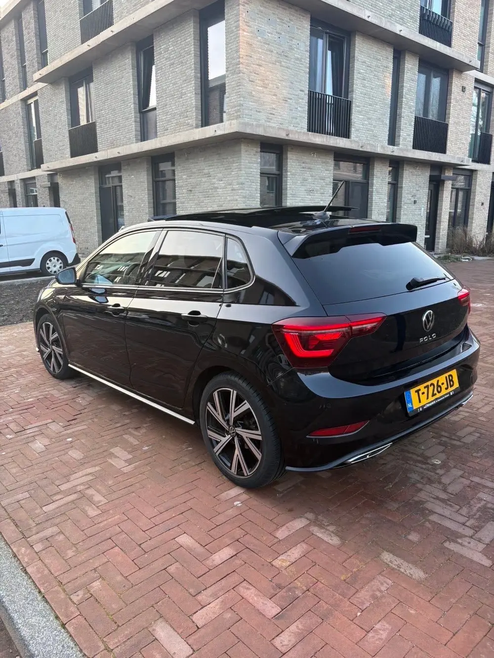 Volkswagen Polo 1.0 TSI 110pk Dsg-7 2022 Zwart uit 2022, foto 8