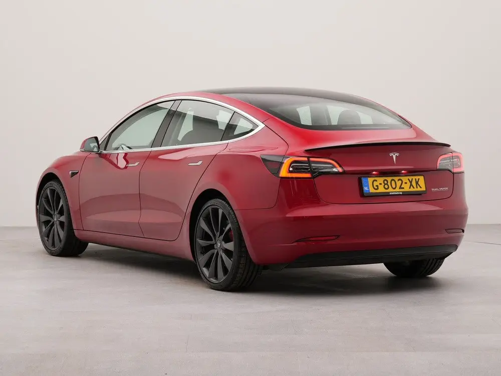 Tesla Model 3 Performance AWD 75 kWh panorama dak | SoH 91,4 uit 2019, foto 4
